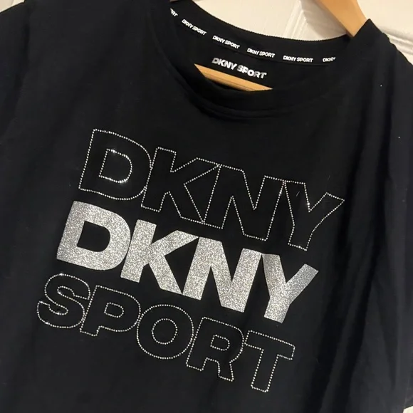 DKNY Womens Black Tee with Silver Glitter Logo XL more like M . - Picture 3 of 4